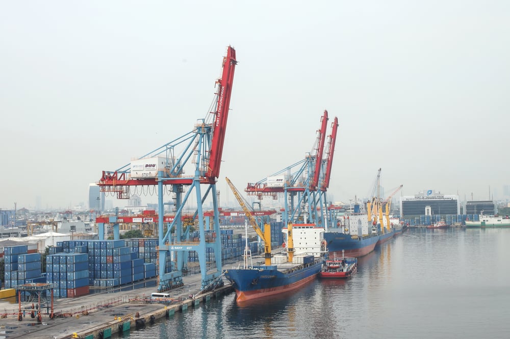 cargo-ships-2025-01-28-03-05-13-utc